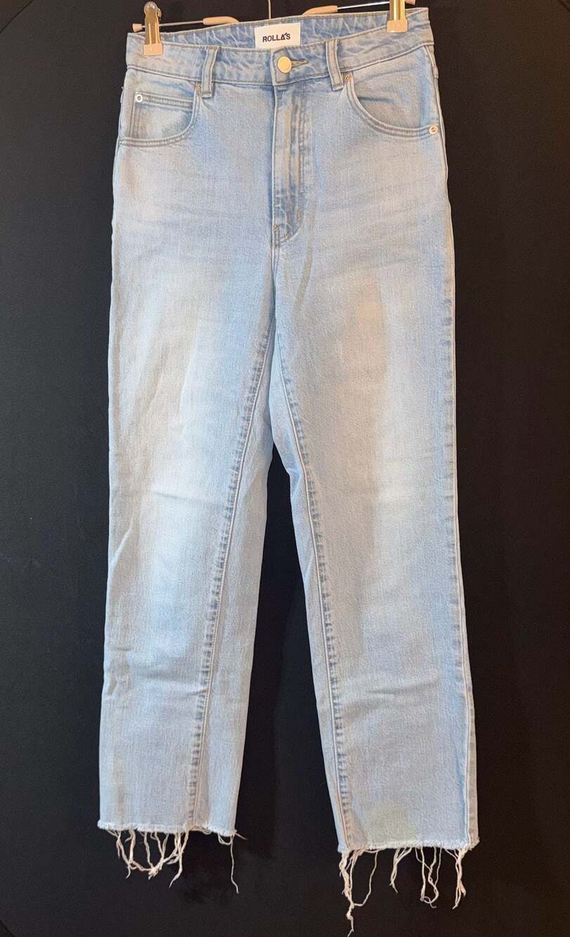 Rolla's Original High Rise Straight Leg Raw Hem Jeans Size 26